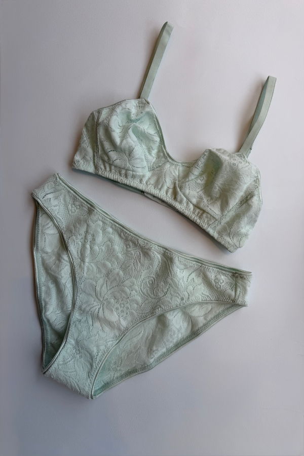 Araks Tamara Lace Bralette - Caledonia