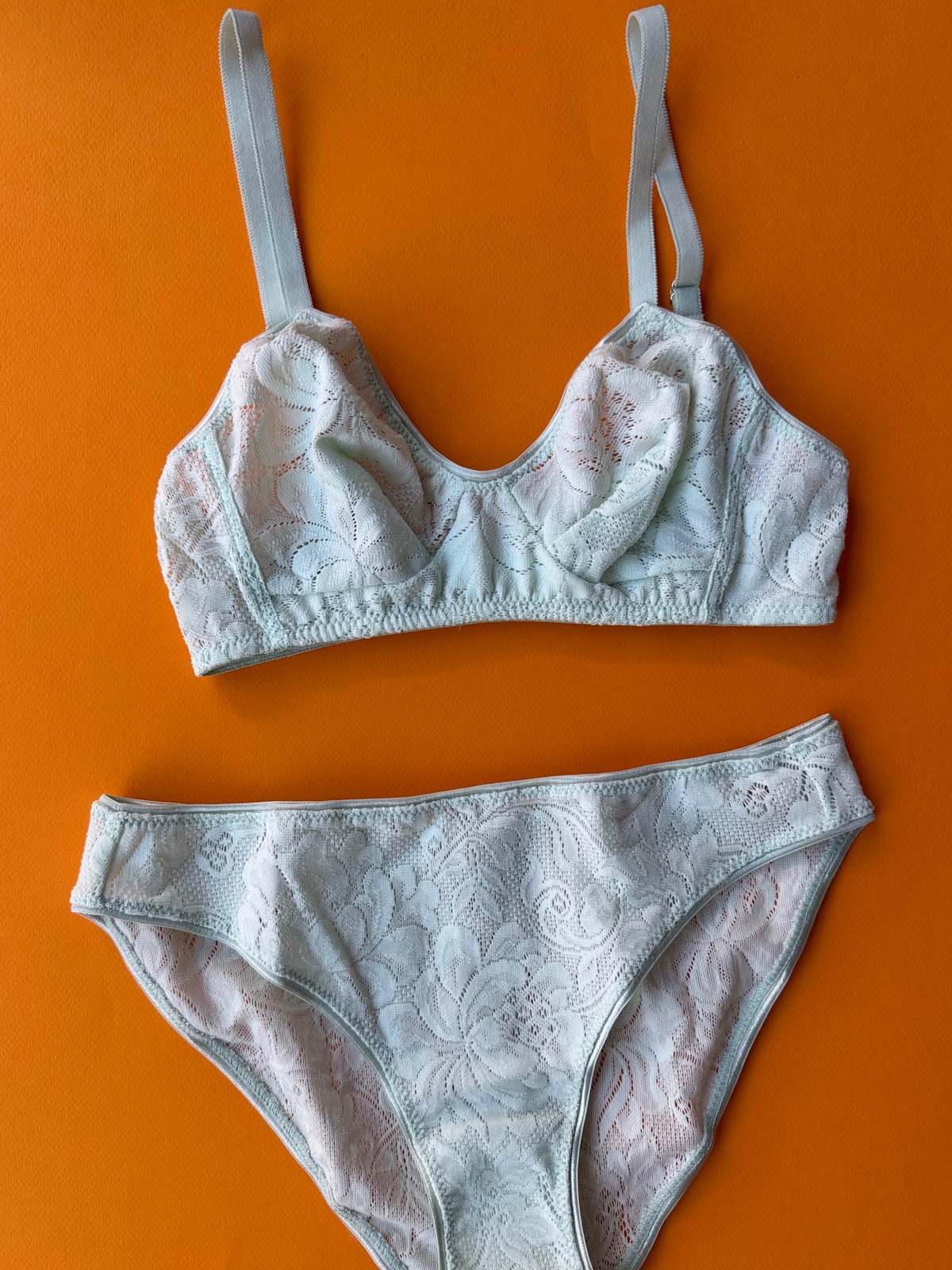 Araks Tamara Lace Bralette - Caledonia - Image 6 of 6