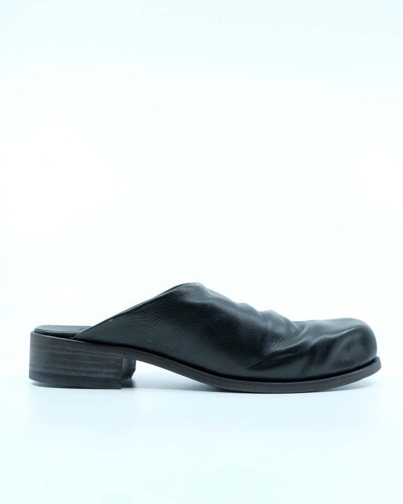 Edward Cuming Leather Bubble Toe Mules