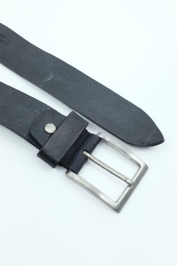 Edward Cuming Black Leather Stress Belt