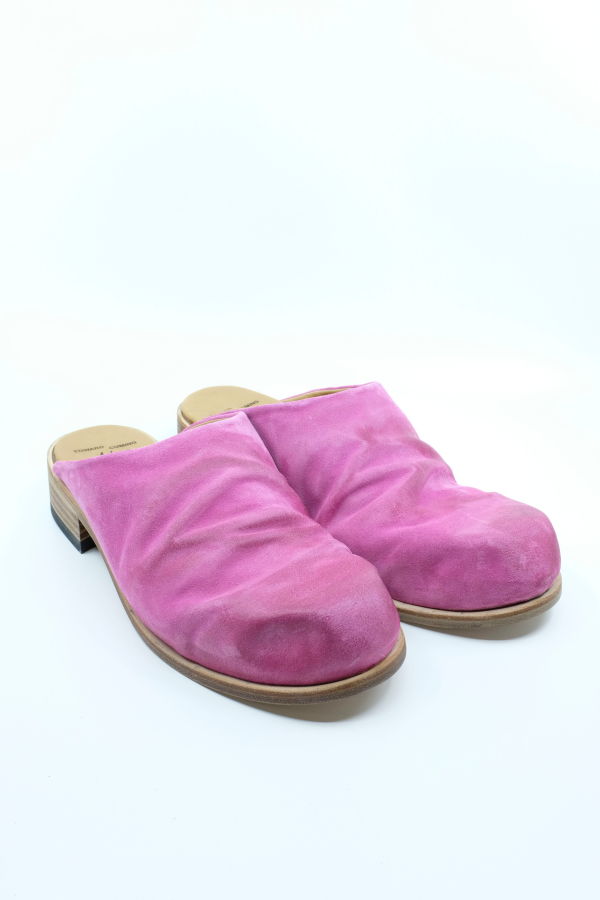 Edward Cuming Pink Suede Leather Bubble Toe Mule - Pink