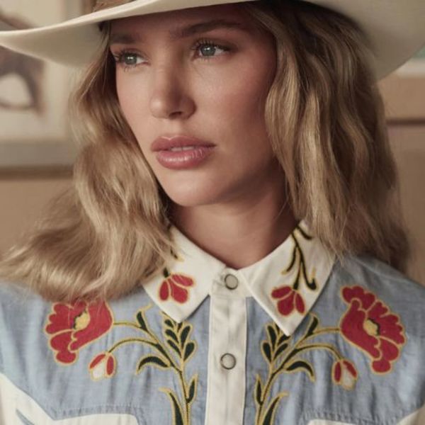 The Great. Embroidered Western Shirt - Cream w/Chambray