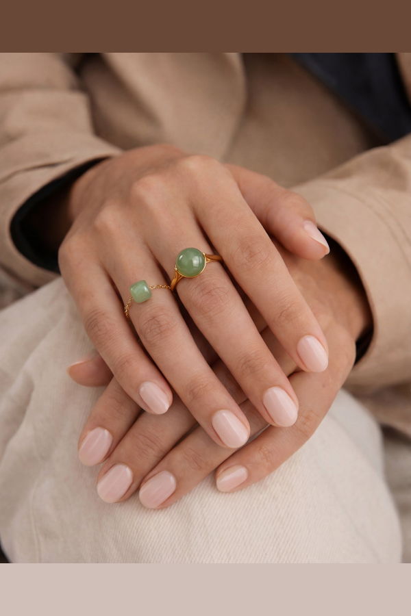 Seree Zodiac Collection Libra Skinny Chain Jade Ring - Gold