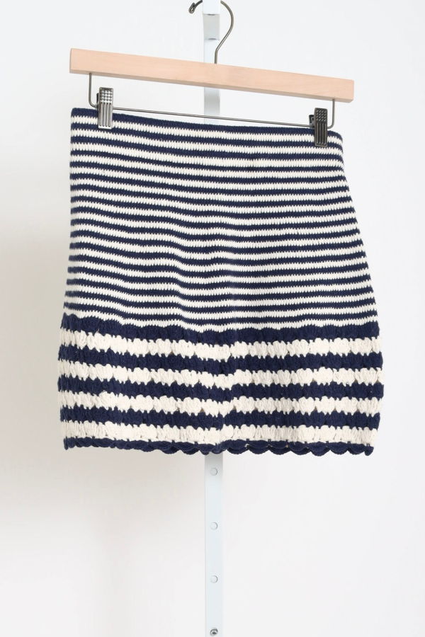 ELEVEN SIX Tatum Crochet Mini Skirt