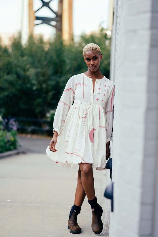 WOC NF Fit and flare gathered dress - White