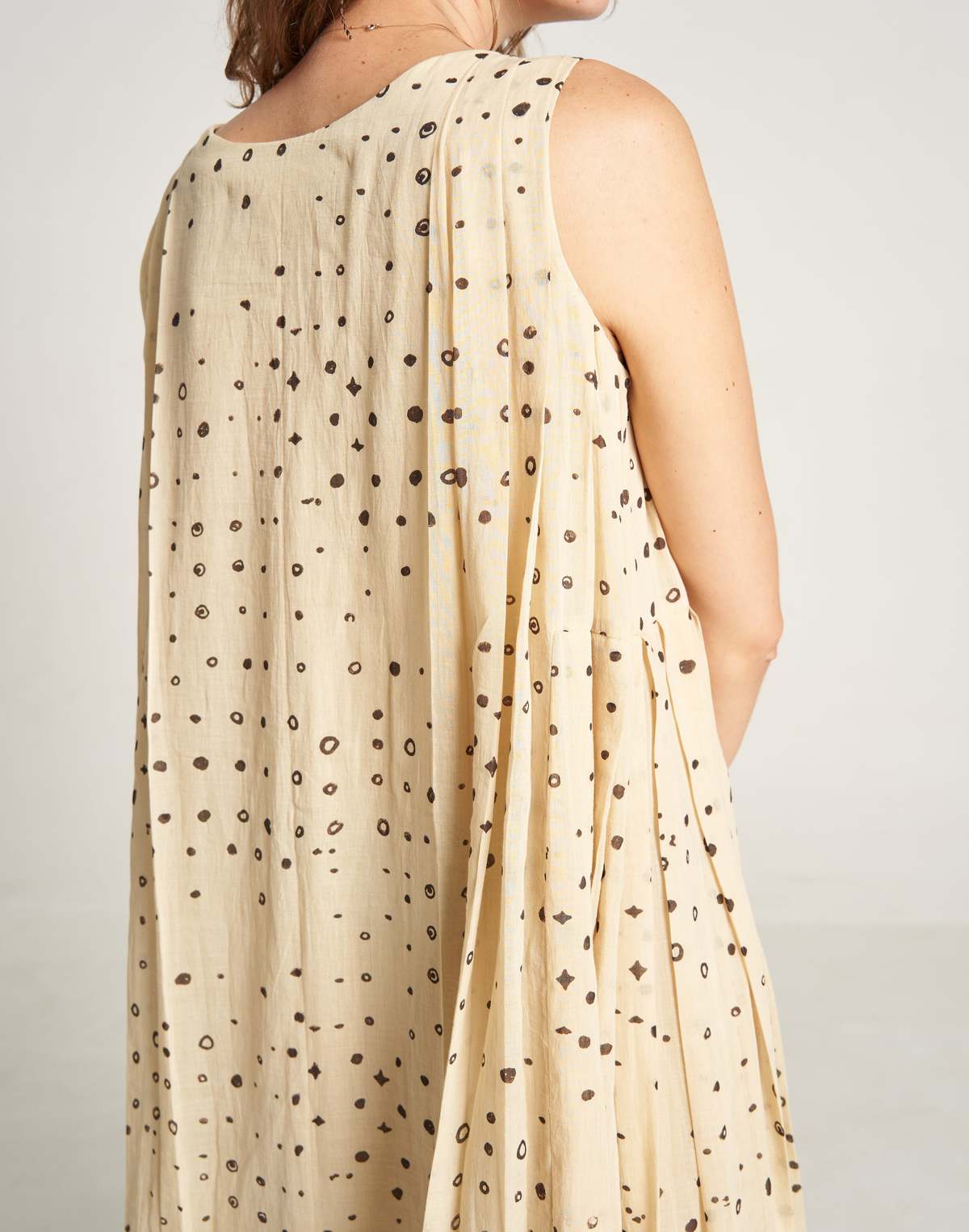 World of Crow The Bront Sisters Dress - Off White/Multi - Image 4 of 4