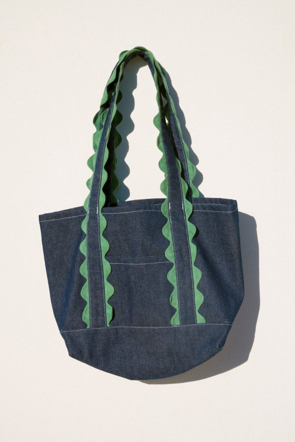 Carleen Medium Tote Bag
