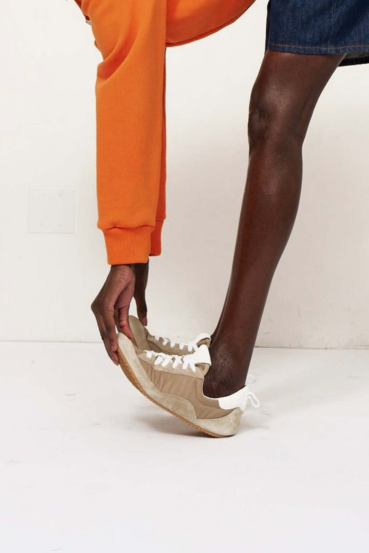 Jamie Haller The Sacchetto Sneaker - Taupe - Image 3 of 6