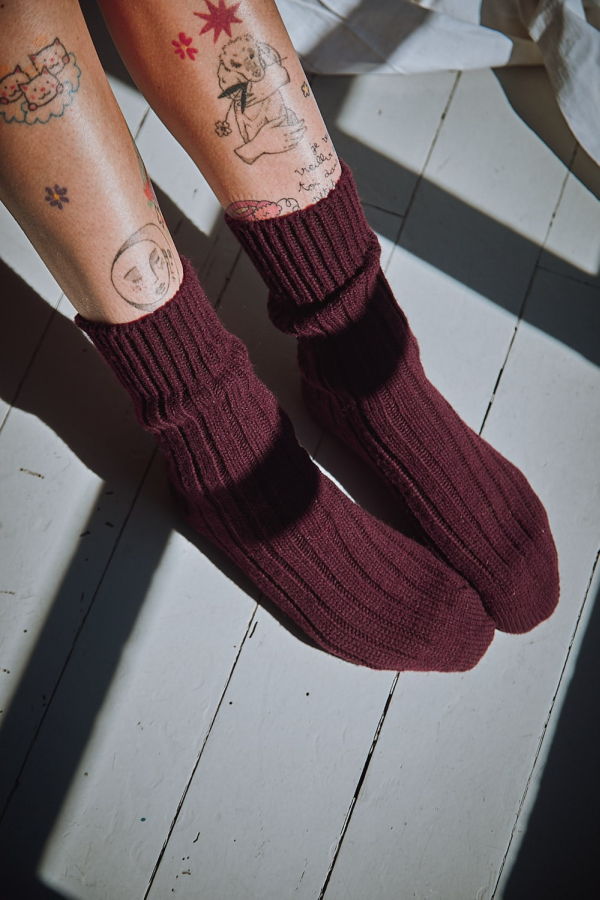 L'ENVERS Berthe Wool Socks - Plum