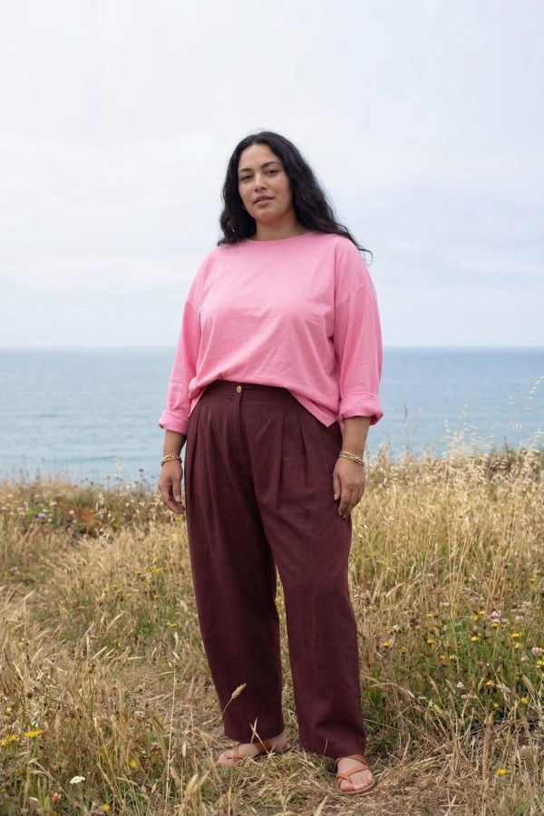 World of Crow Berry Drift Pleated Pants