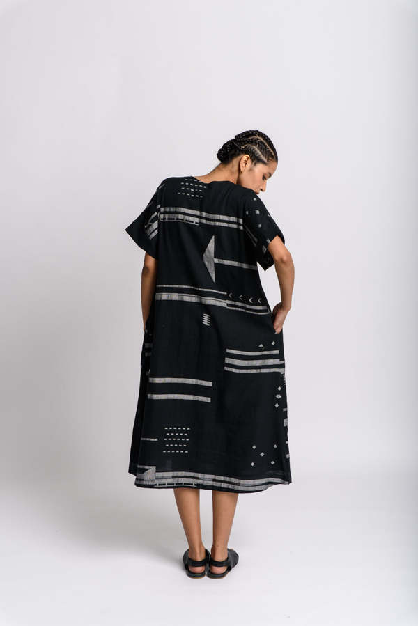 World of Crow Weekend Dress - Black