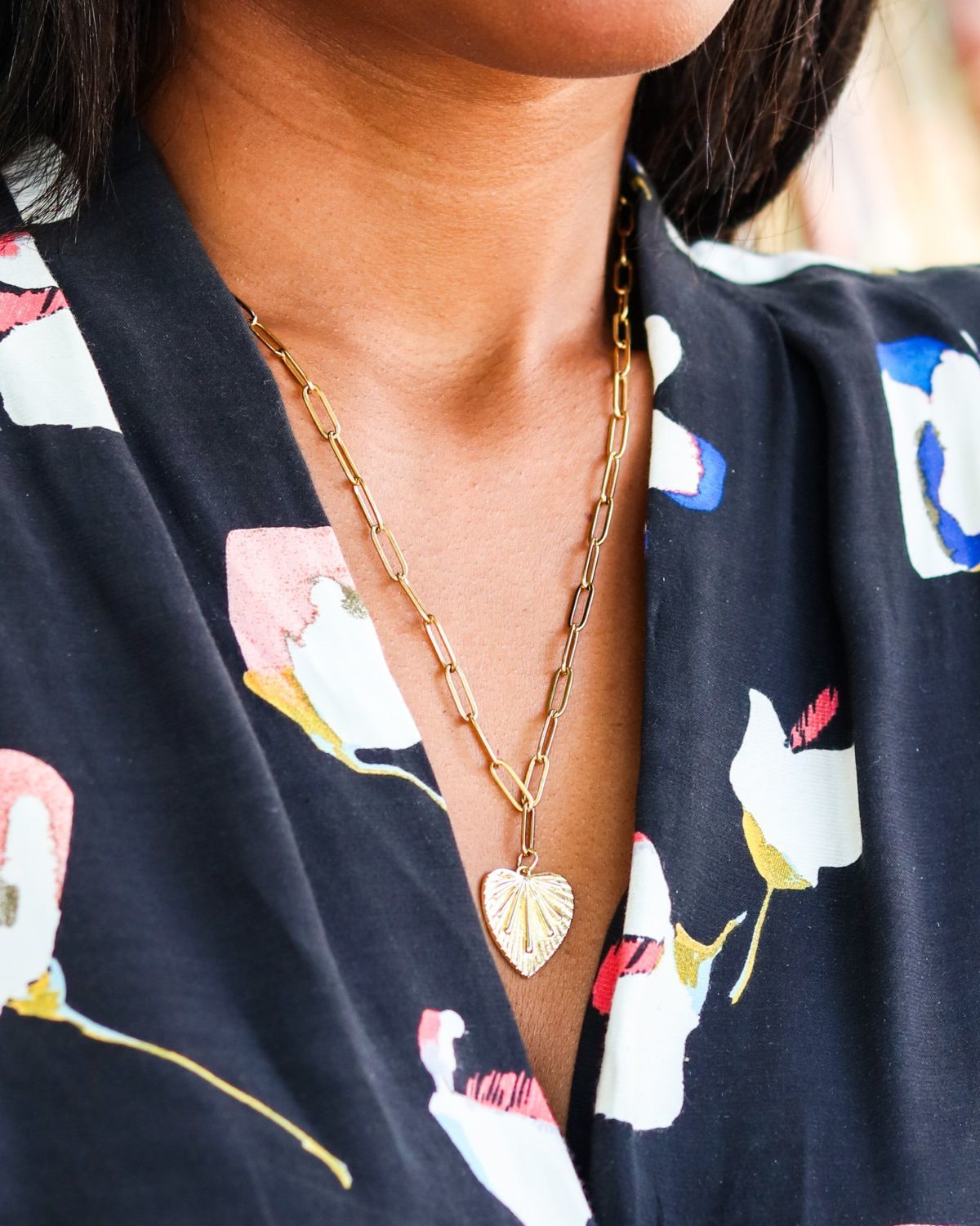 Vi Bella Rae Necklace - Gold - Image 8 of 9