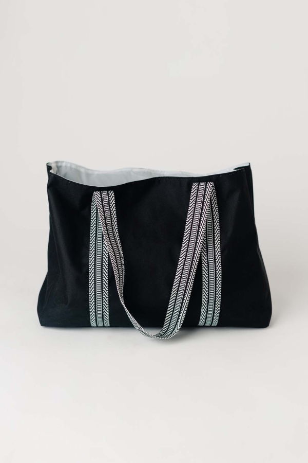 Vi Bella Oversized Tote - Black 
