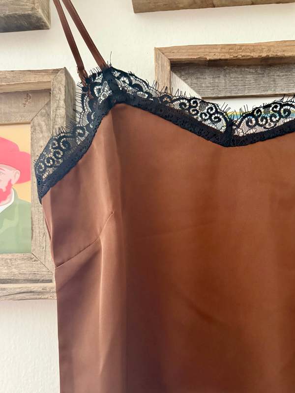 Azalea Irina Tank Top - Chocolate