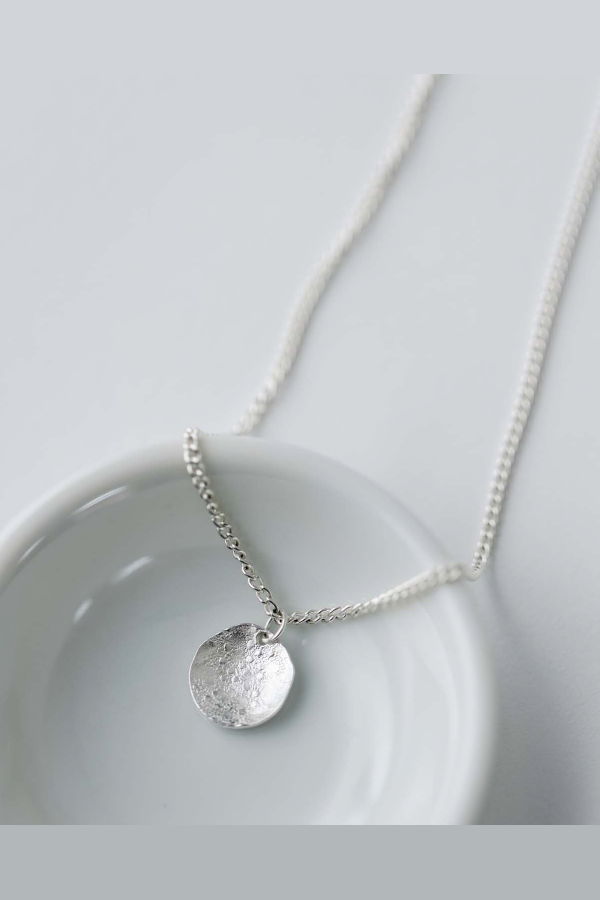 Vi Bella Winnie Necklace