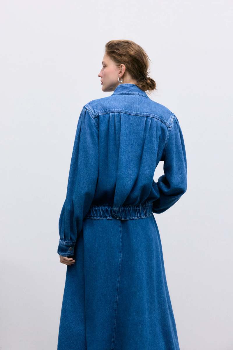 The New Society Tencel Midi Skirt - Mid Denim