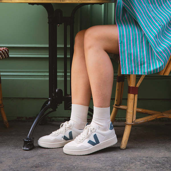 VEJA V-90 Extra White California Sneakers