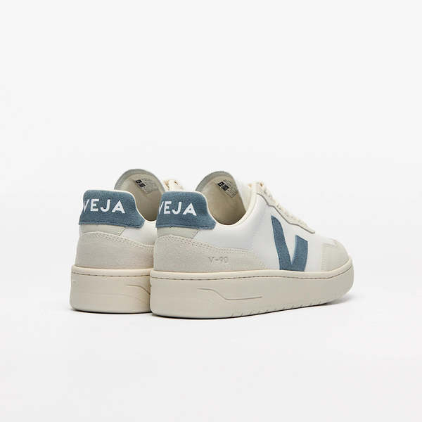 VEJA V-90 Extra White California Sneakers