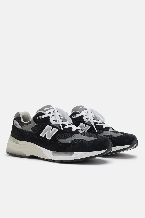 New Balance U992BK Shoe