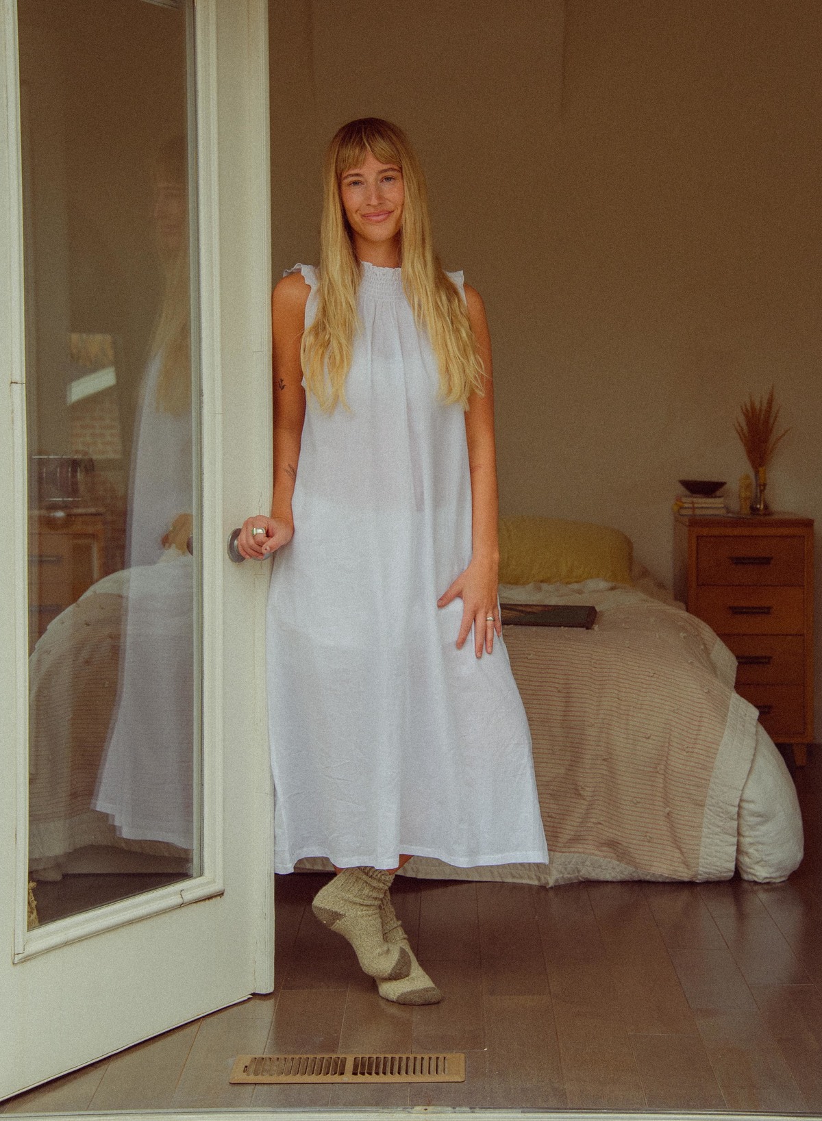 Sønderhaus Dana Nightgown - Image 3 of 9