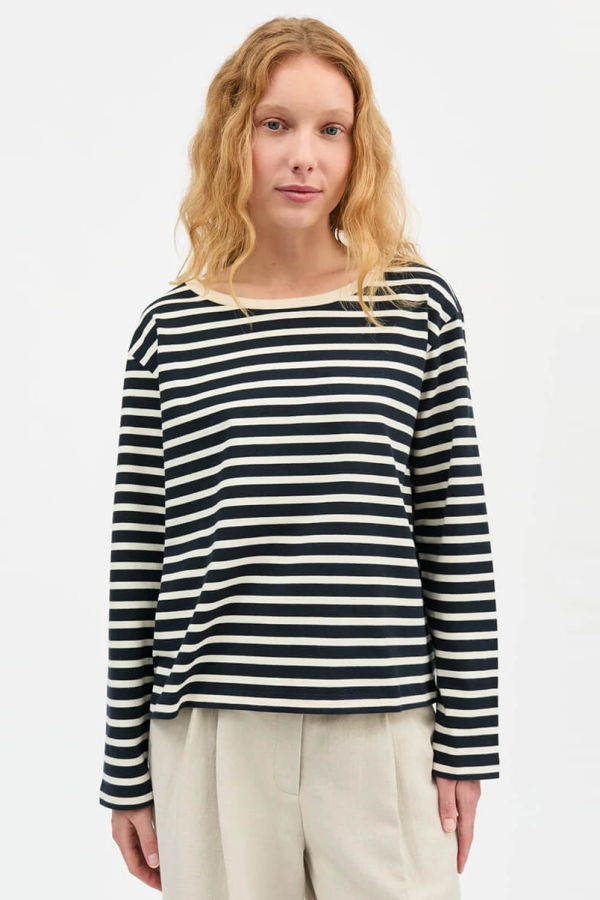 Skall Marron Oversized Long Sleeved T-Shirt