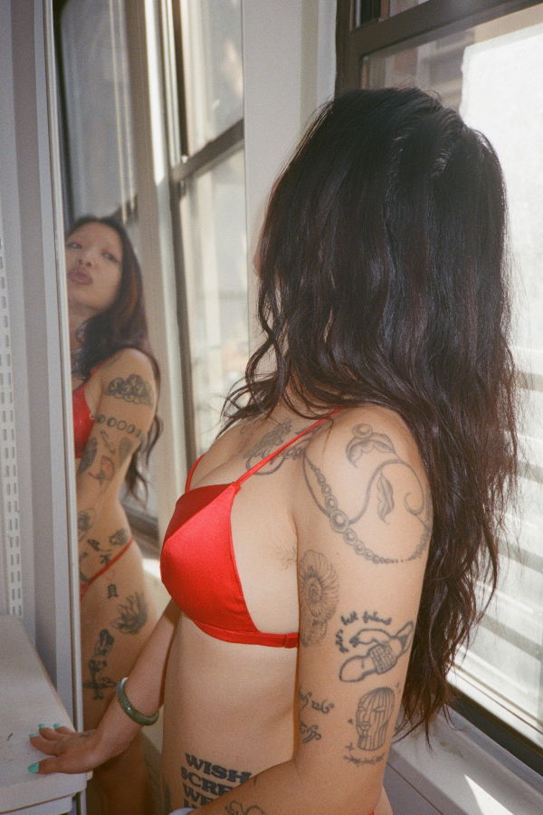 fleur du mal Silk Satin Triangle Bra - Rouge