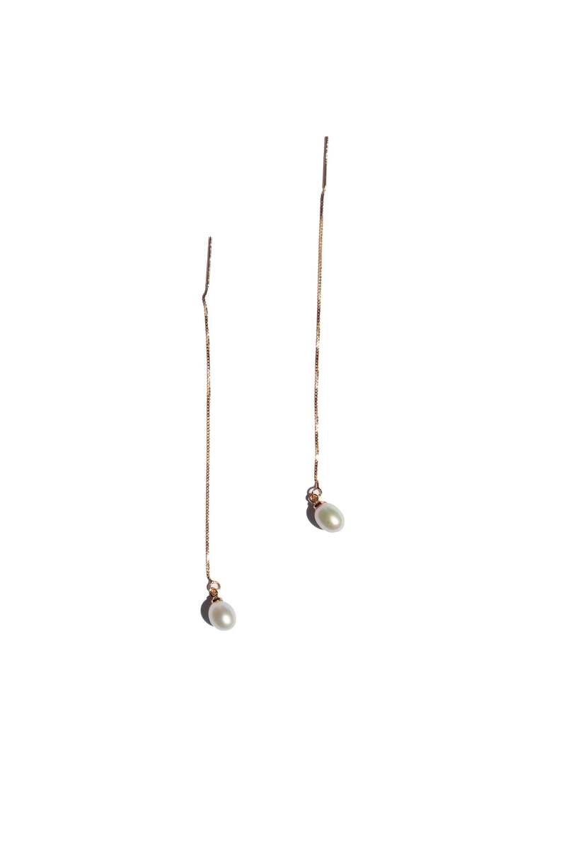 seree Lilith Pearl Thread Earrings