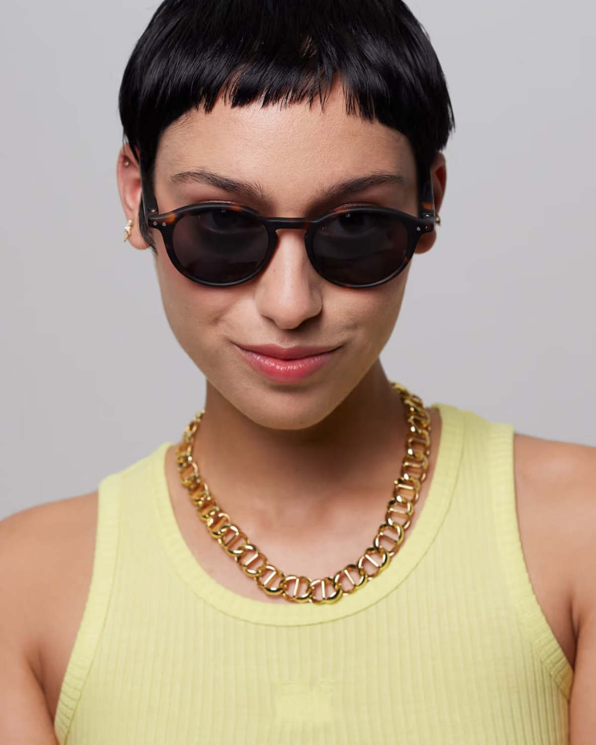 London Atelier Byproduct Sun #D Tortoise - IZIPIZI Sunglasses - Image 5 of 6