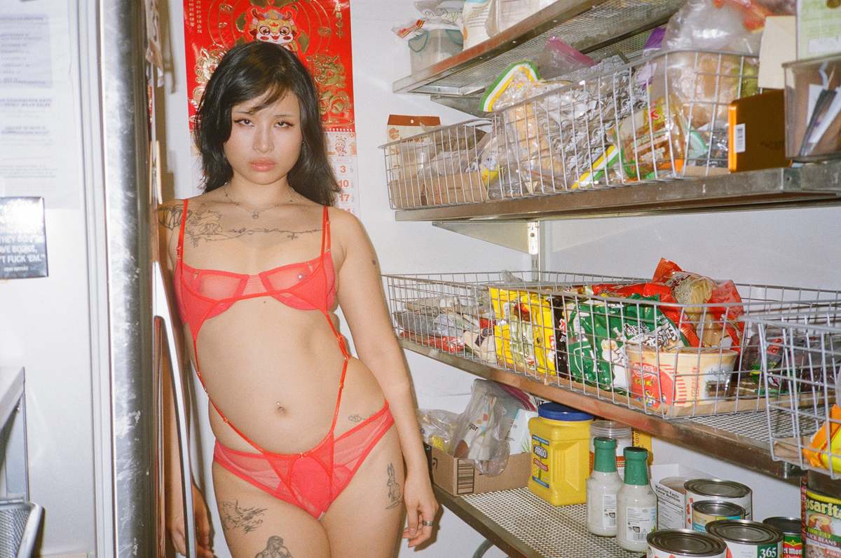 Marika Vera 80's Moore Ouvert Cage Bodysuit - Red - Image 2 of 4