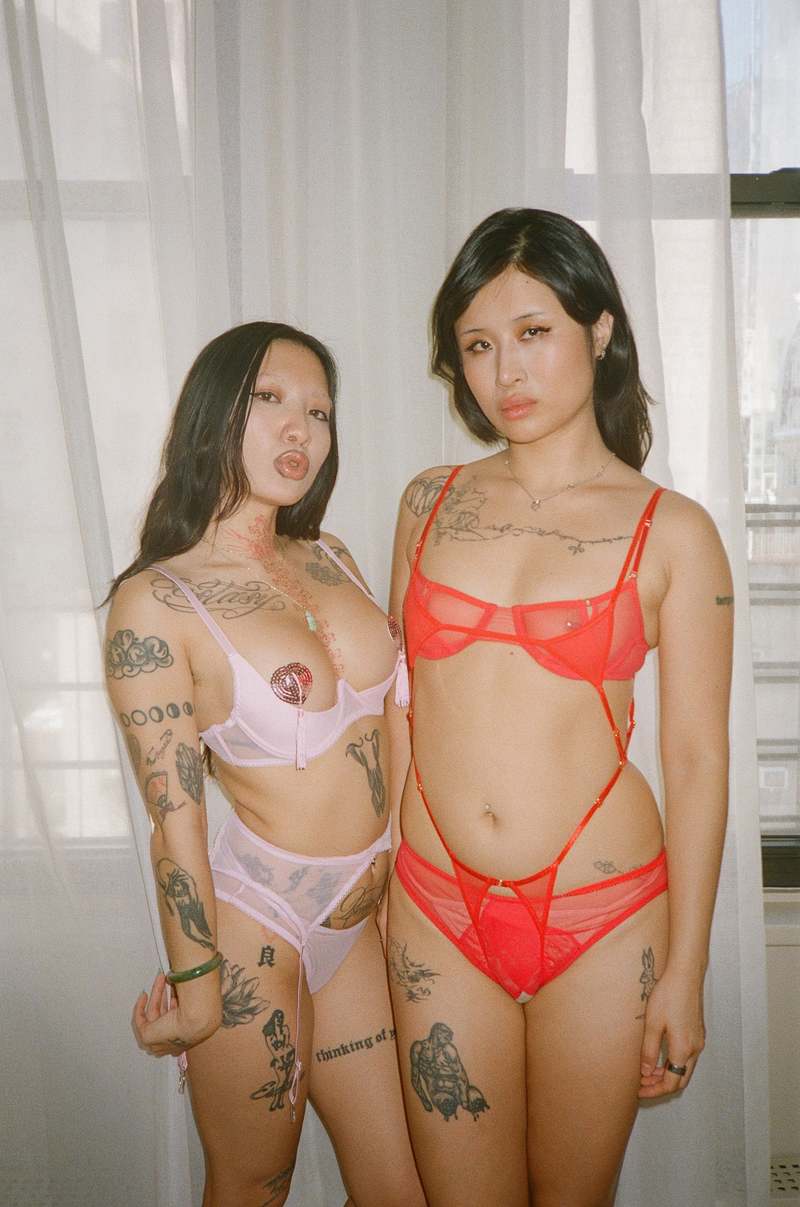 Marika Vera 80's Moore Ouvert Cage Bodysuit - Red