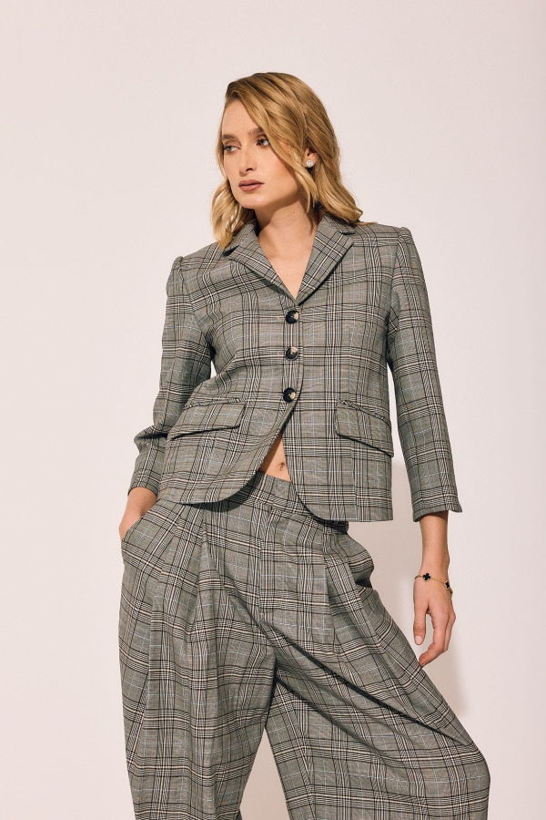 Lindsay Nicholas New York Madison Avenue Jacket