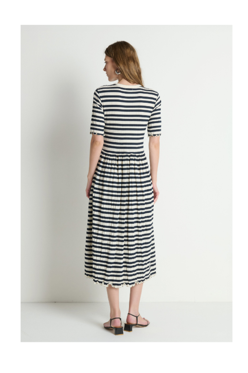 Claudine Midi Dress in Crinkle Stripe
