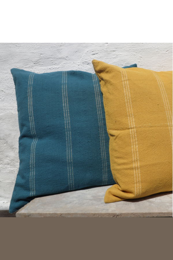 Alamwar BK Indigo / Shell Handwoven Pillow Cover