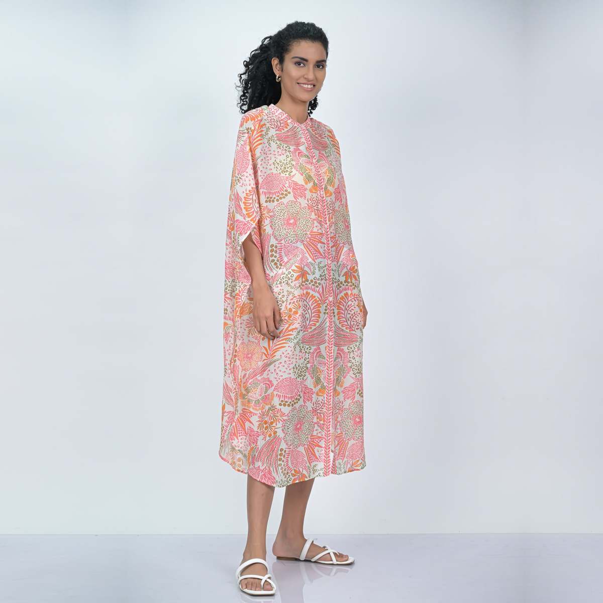 Vismaya Floret Caftan - Pink - Image 2 of 5
