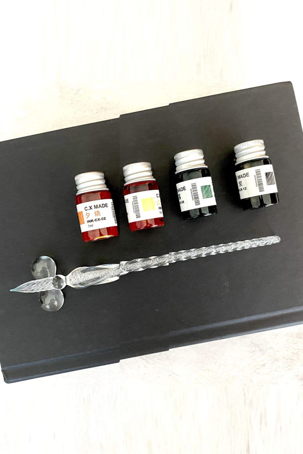 Soothi Hand-Blown Glass Dip Pen Set