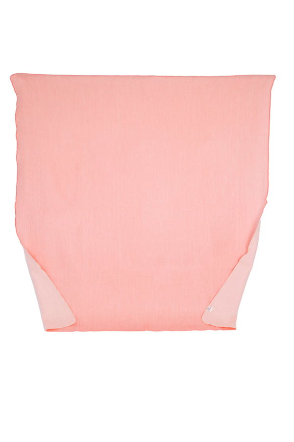 Purple Nest Design Kani Collection Reversible Pink and White Throw Blanket