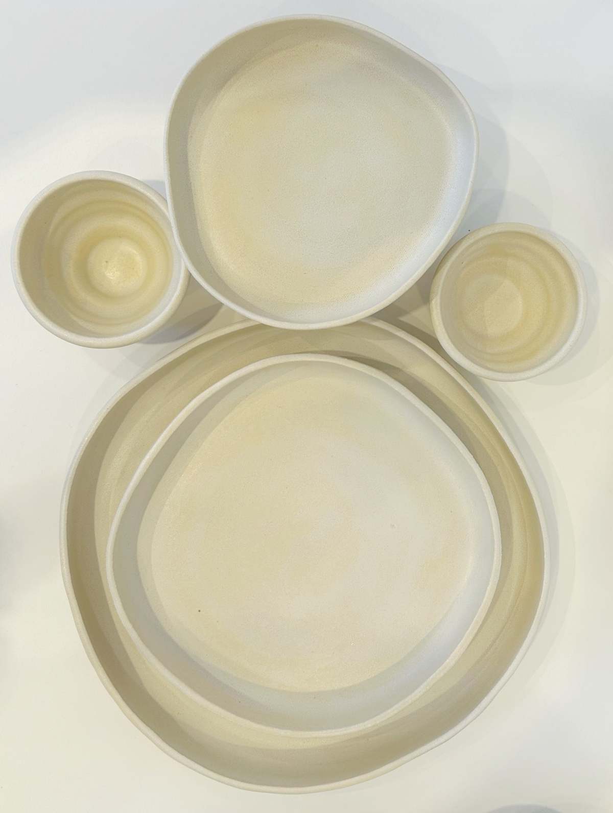 Mikkarbo Large Plate - White Cloud - Image 3 of 4