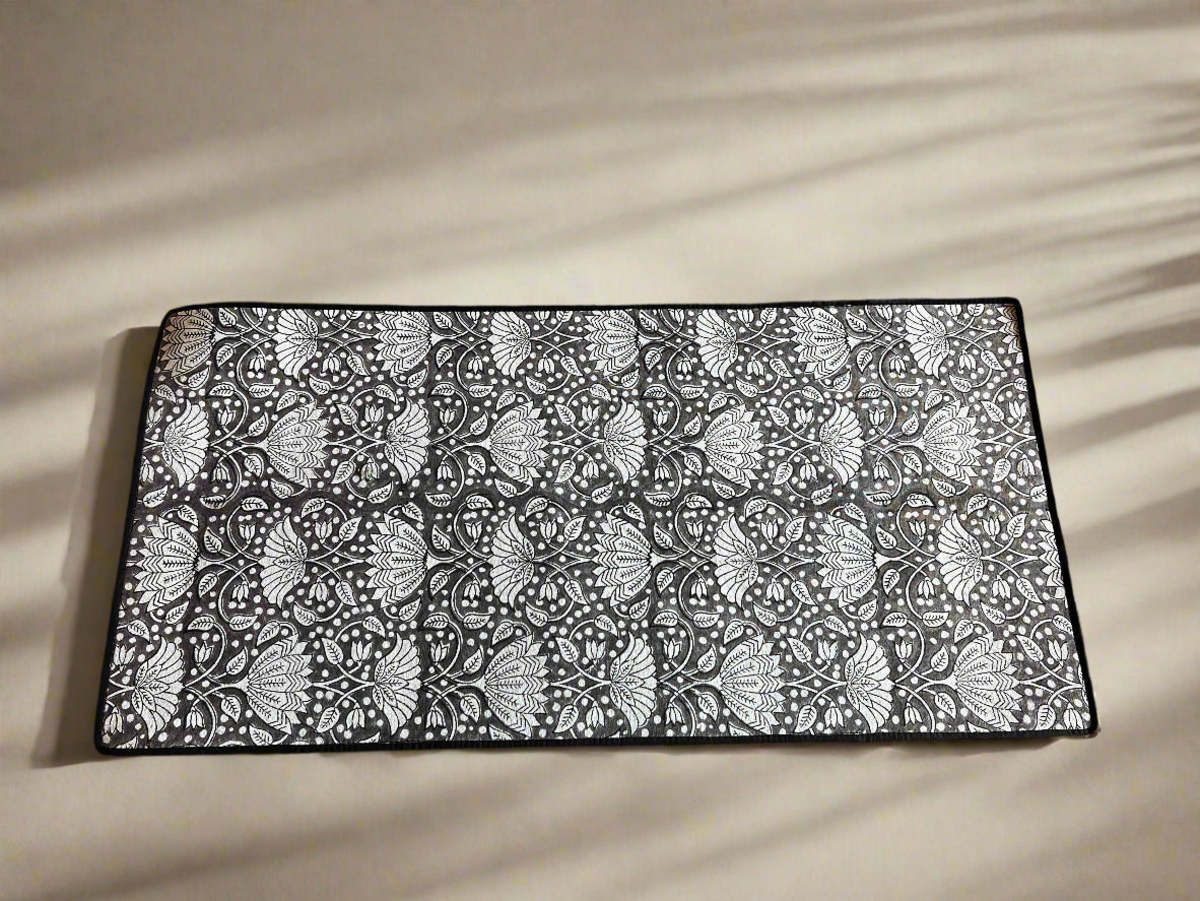 Soothi Onyx Bloom Office-in-a-Box Decor Set - Image 10 of 11