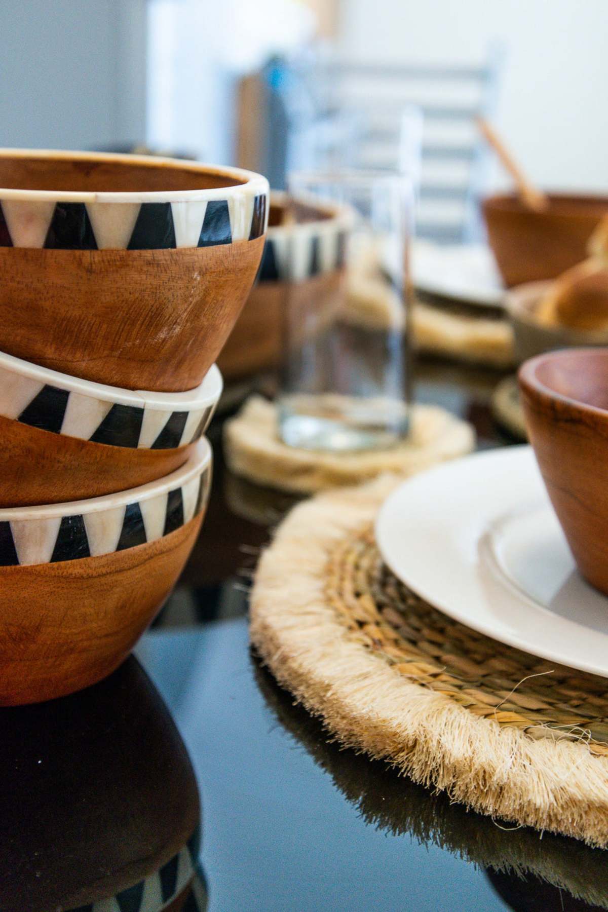 Vi Bella S/4 Fringe Placemats - Image 3 of 3