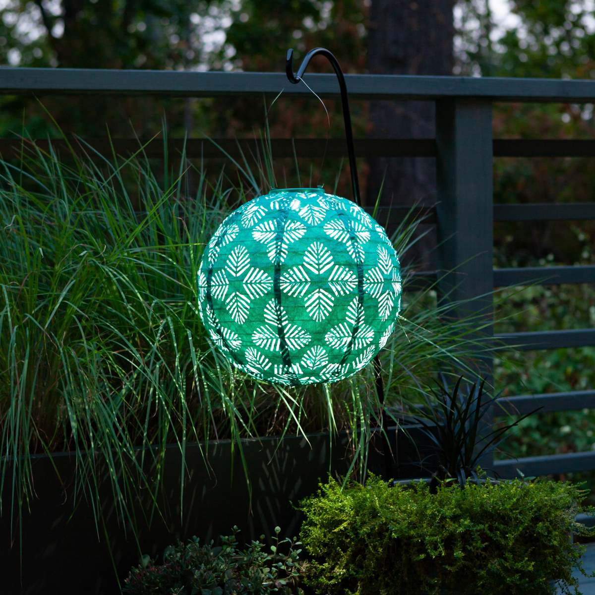 Allsop Home & Garden Soji Stella Brights Geo Palm 12" Solar Lantern - Image 17 of 22