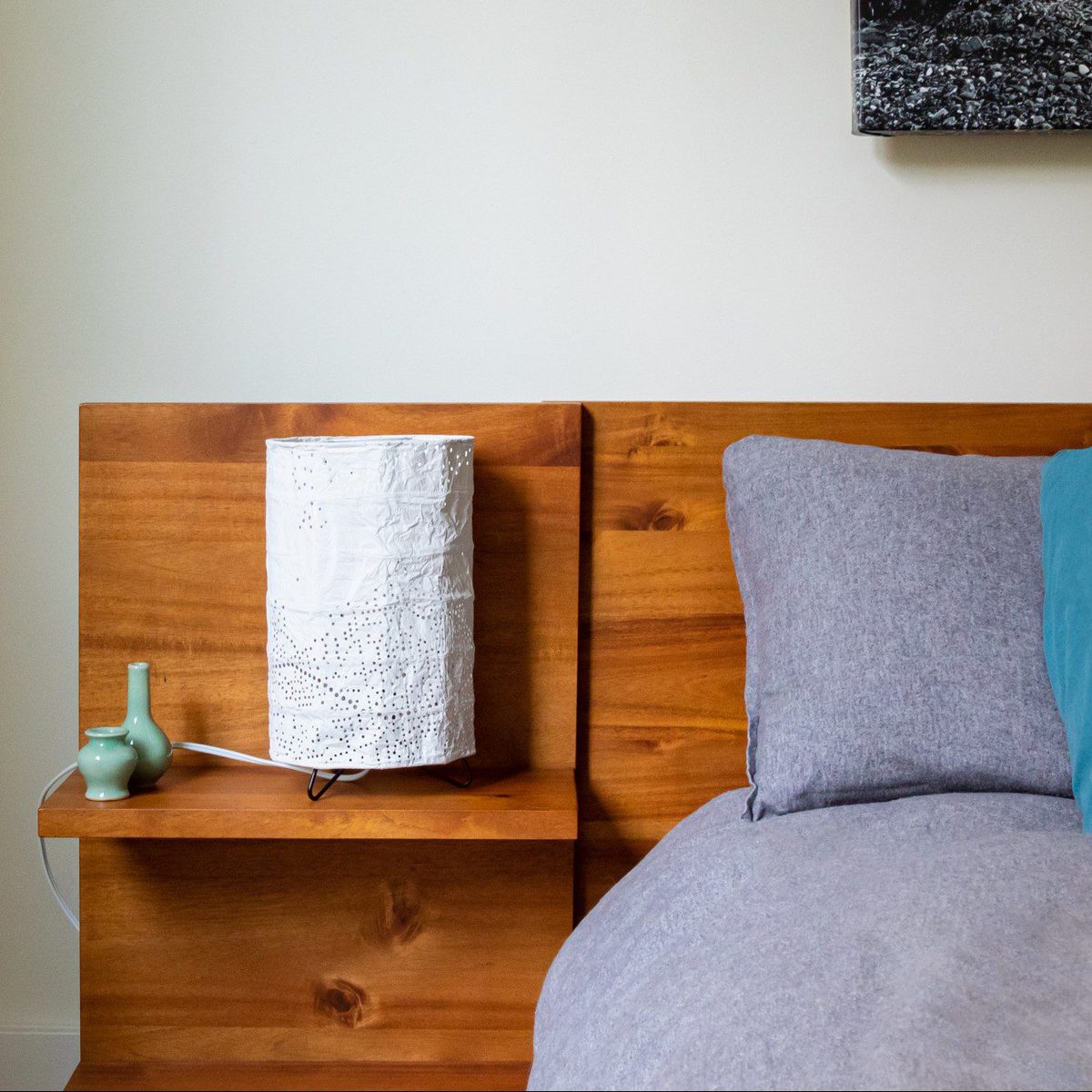 Allsop Home & Garden Soji Stella Solace Cylinder Northwest Table Lamp - Image 3 of 4