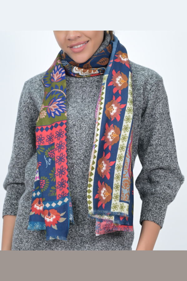 Vismaya Songbird Rectangle Wool Scarf - Blue Red