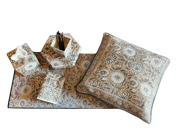 Soothi Terracotta Petal Office-In-A-Box Decor Set - Terracotta/Grey