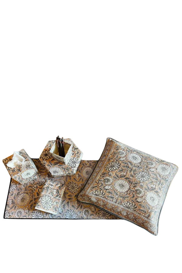 Soothi Terracotta Petal Office-In-A-Box Decor Set - Terracotta/Grey