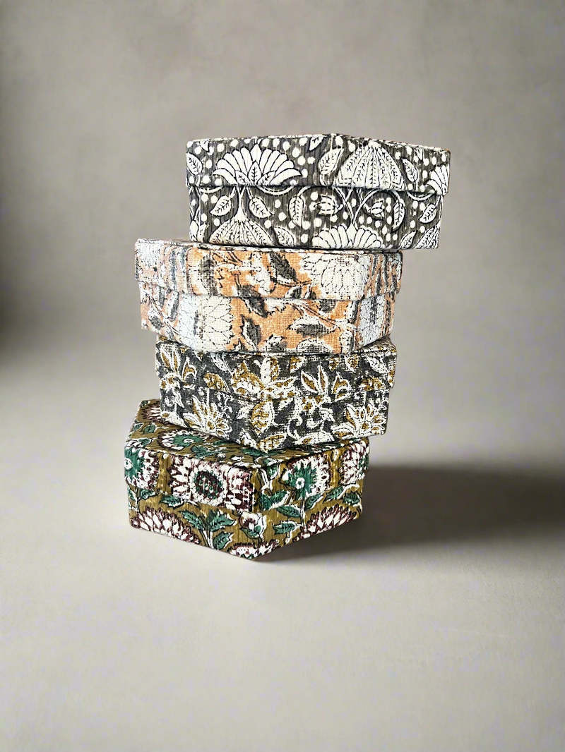 Soothi Terracotta Petal Office-In-A-Box Decor Set - Terracotta/Grey