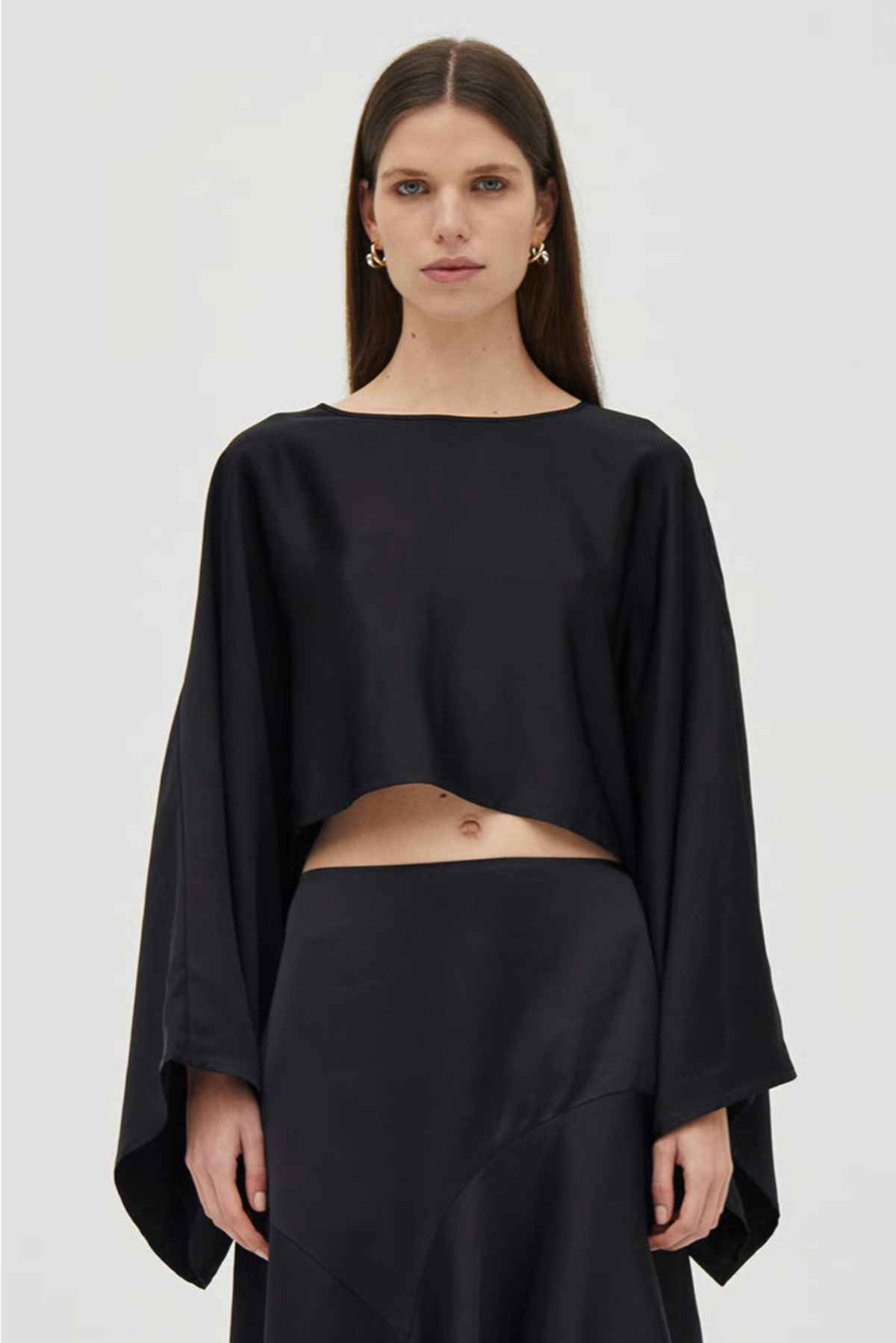 Third Form Threshold Top - Image 1 of 4