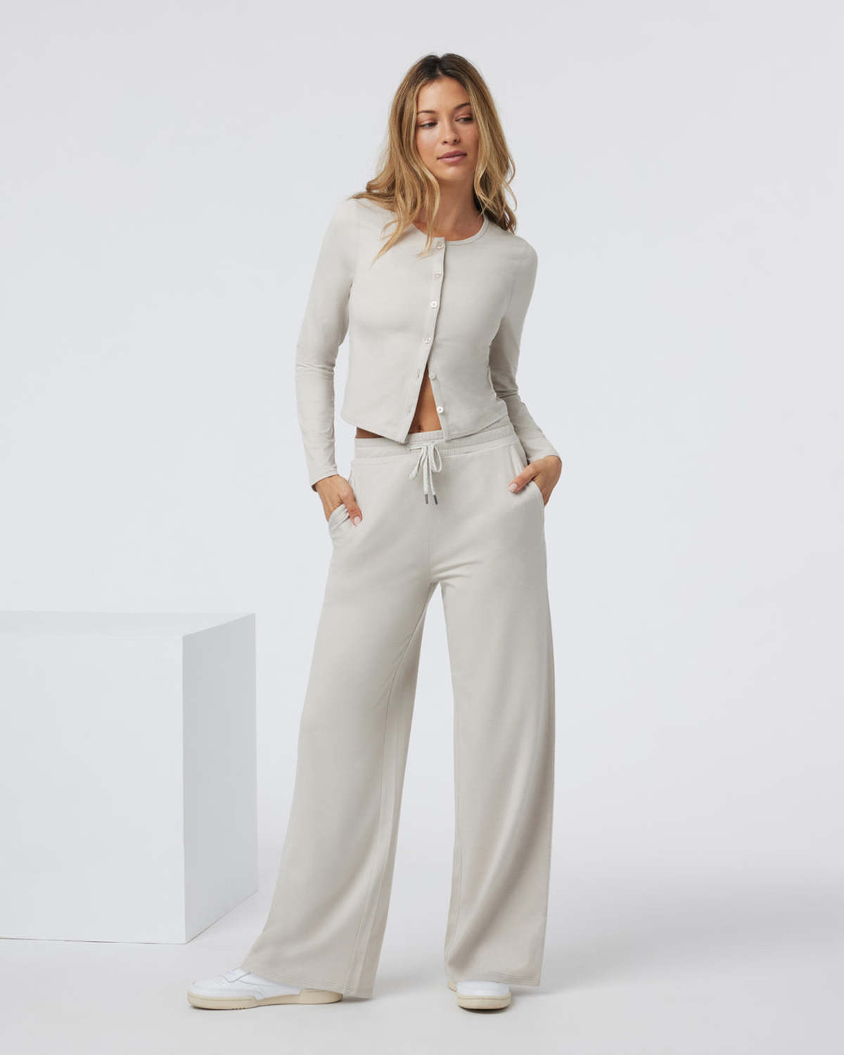 Vuori Halo Essential Pant - Ecru - Image 3 of 5