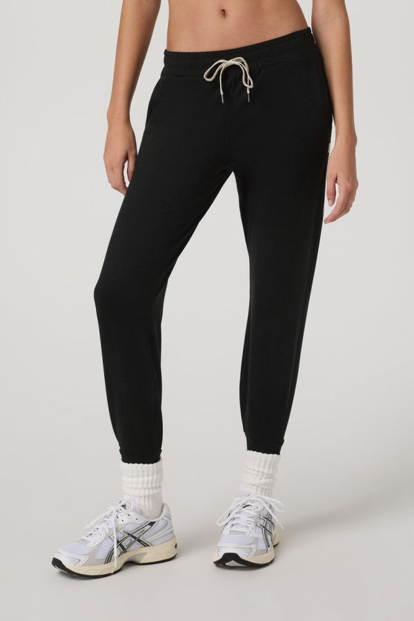 Vuori Performance Jogger Pants