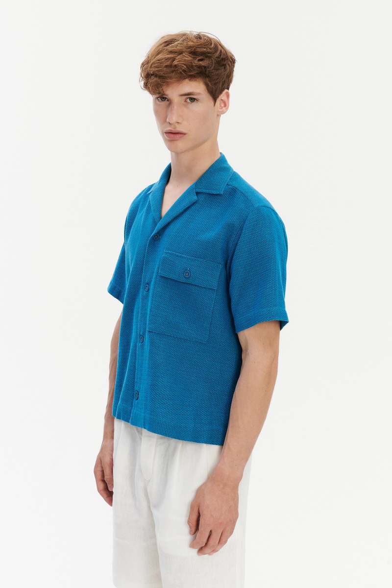 Delikatessen Camp Collar Shirt in Structured and Light Cotton