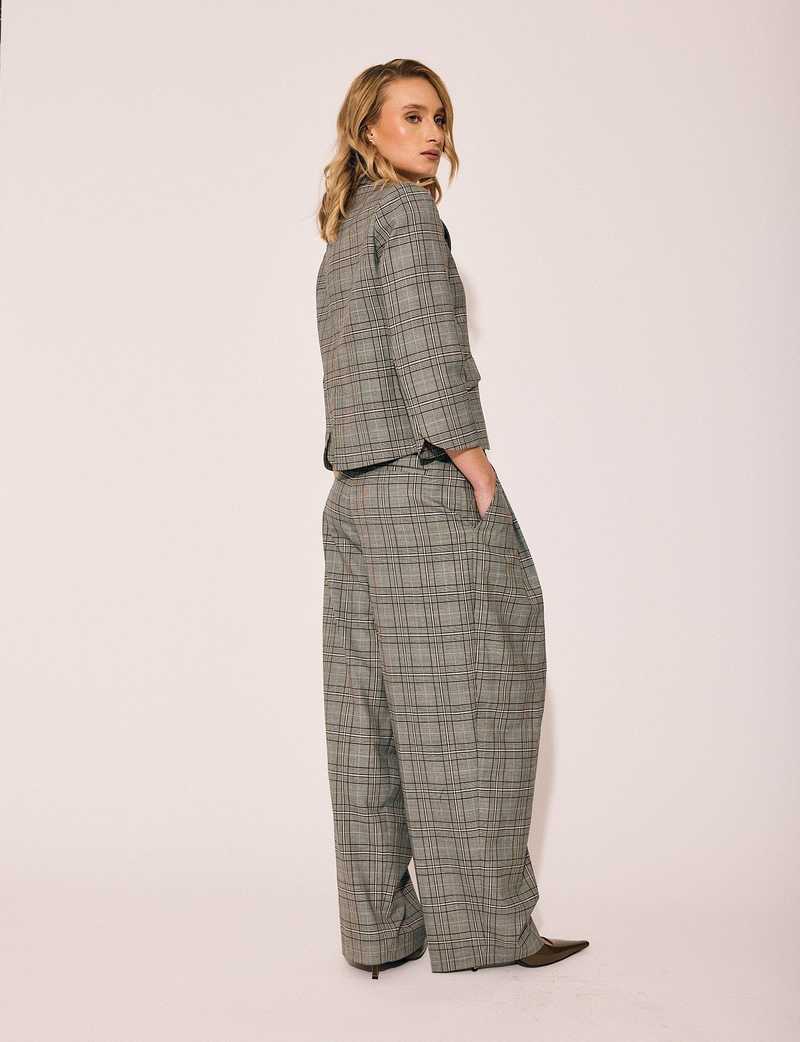 Lindsay Nicholas New York Madison Avenue Trouser